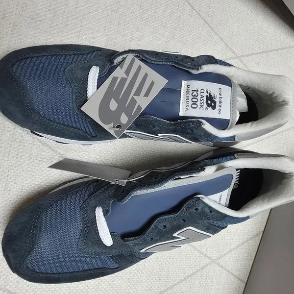 [BUNJANG] New Balance 1300 Navy US Made Sneakers / 뉴발란스 1300 네이비 9사이즈
