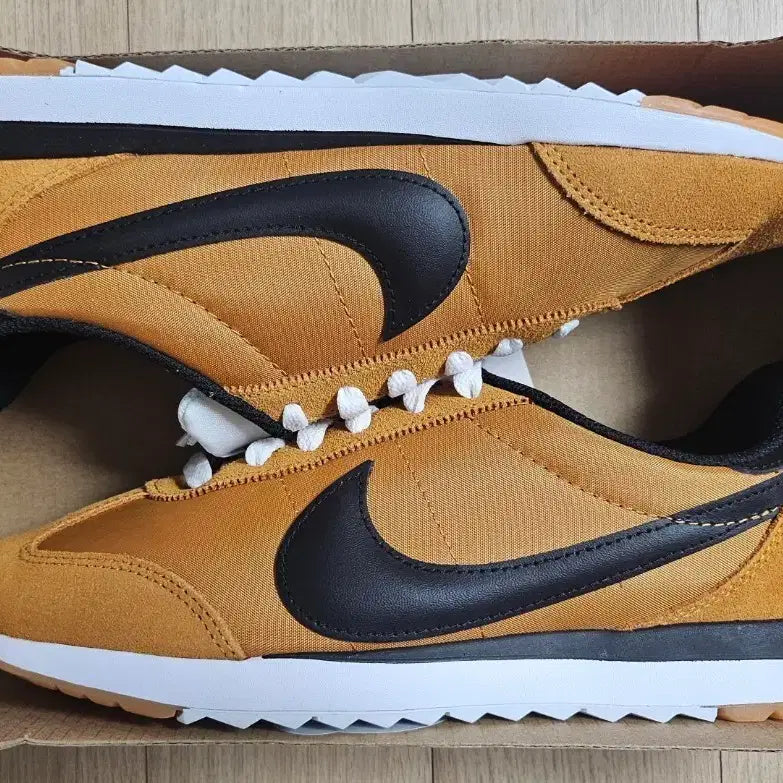 [BUNJANG] Nike Women's Pacific Sneakers / (새상품) 나이키 정품 여성 퍼시픽 스니커즈 운동화