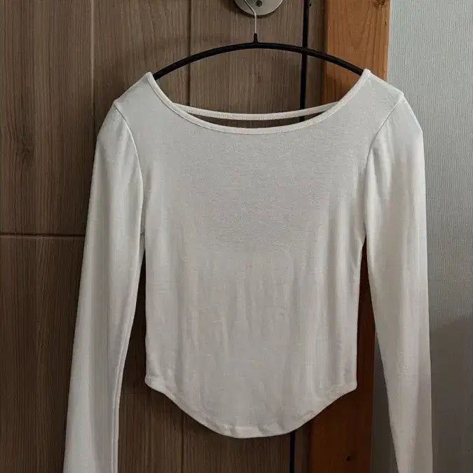 [BUNJANG] New Way Back Slit Long Sleeve T-Shirt / 뉴웨이 뒷트임 긴팔티