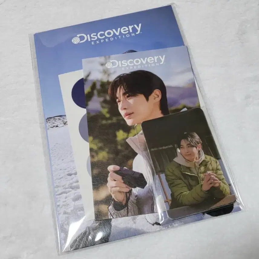 [BUNJANG] Discovery x Byun Woo-seok Set (Sealed) / (미개봉) 디스커버리 변우석 세트