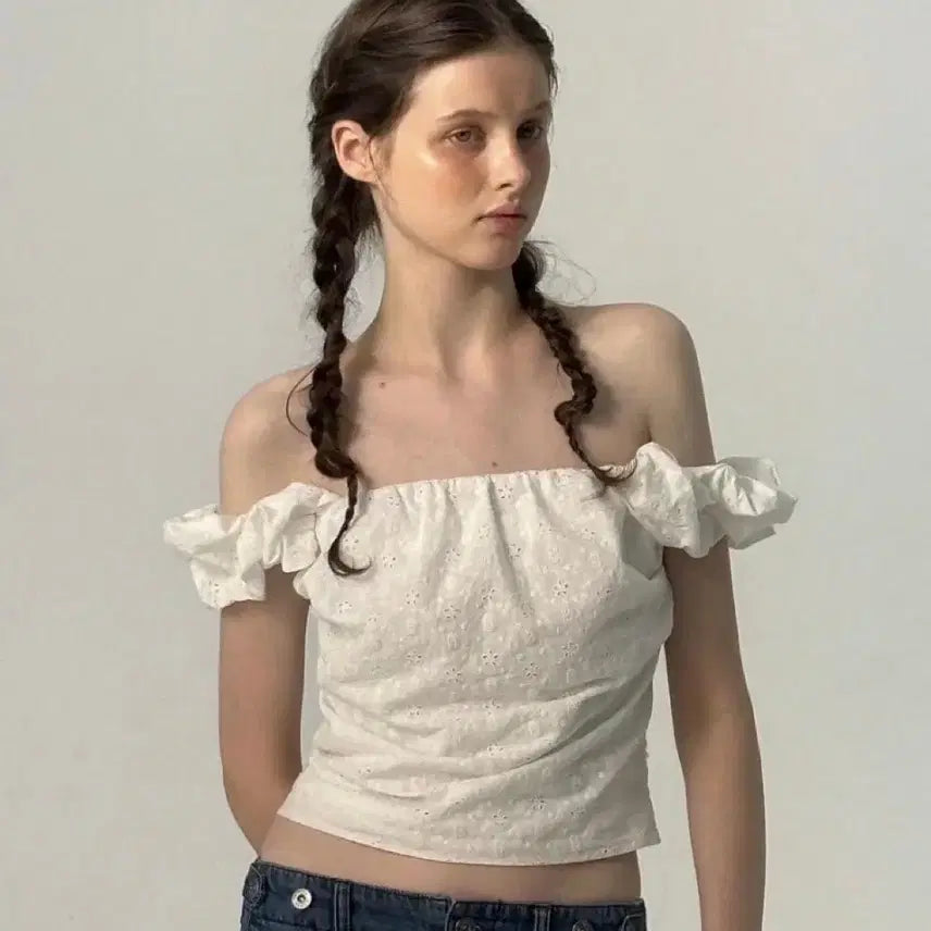 [BUNJANG] TheBarnet Scrunch Blouse New / 더바넷 스크런치 블라우스 새상품
