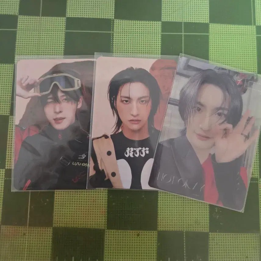 [BUNJANG] ATEEZ Seonghwa & Yunho Bundle Set Photocard 3-Piece Set (Incl. NOT OKAY) / [일괄] 에이티즈 성화 낫오케이 포함 포카 3장 세트