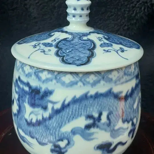[BUNJANG] Blue-and-White Porcelain Dragon Motif Tea Caddy / 청화 운용문 차통