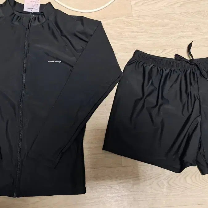 [BUNJANG] Women's Rash Guard / 여성 래쉬가드 팝니다