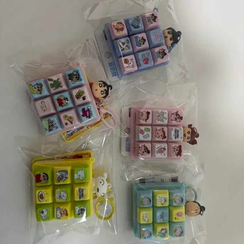 [BUNJANG] Crayon Shin-chan 9-Keycaps Set (5 Variants) / (새상품) 짱구는 못말려 9구 키캡 5종