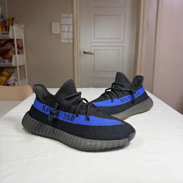 [BUNJANG] Adidas Yeezy Boost 350 V2 Dazzling Blue Sneakers GY7164 / [270사이즈,크림]아디다스 이지 부스트 350 V2 다즐링 블루 스니커즈 GY7164