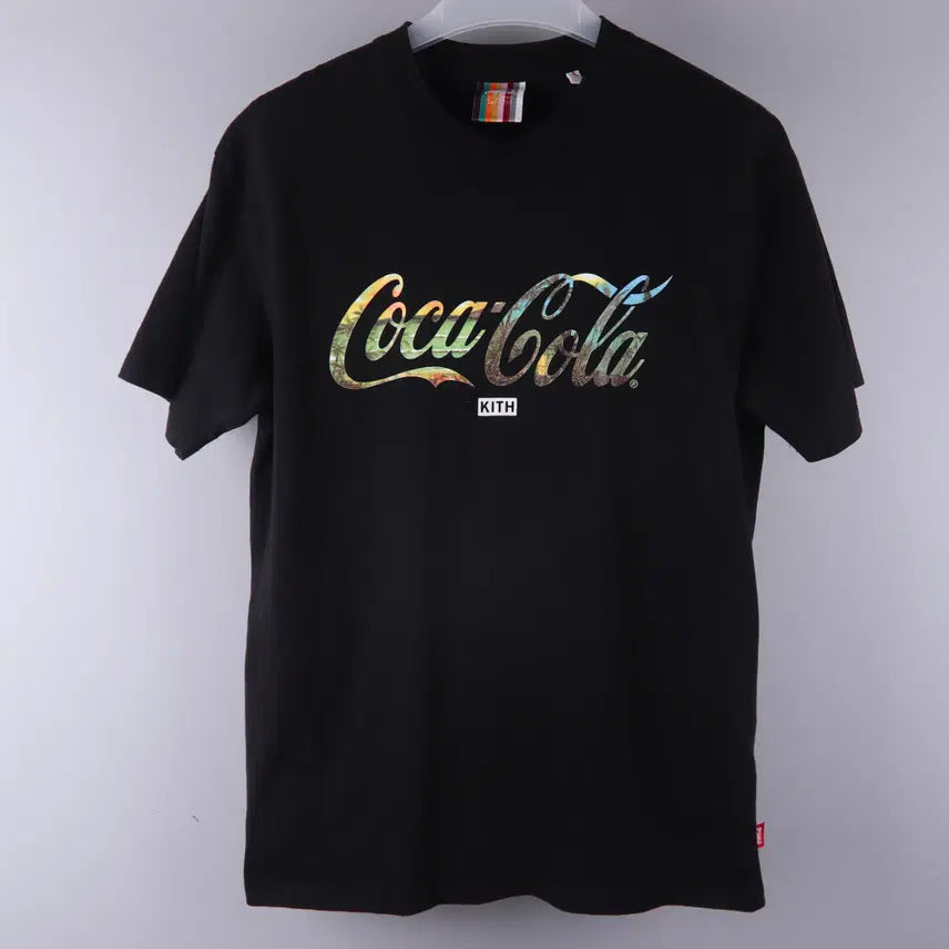 [BUNJANG] Kith x Coca-Cola Short Sleeve T-Shirt (Size 95) / 키스 x 코카콜라 반팔 티셔츠 (95)