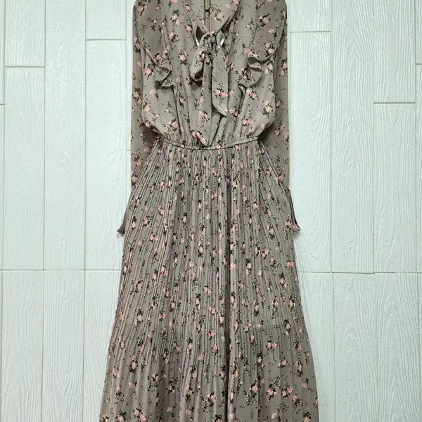 [BUNJANG] Pleats Frill Chiffon Dress / 플리츠 프릴쉬폰 원피스