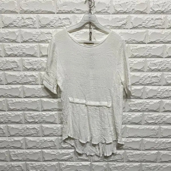 [BUNJANG] Women's Short Sleeve Blouse with Button Detail / 3572) 반팔 블라우스