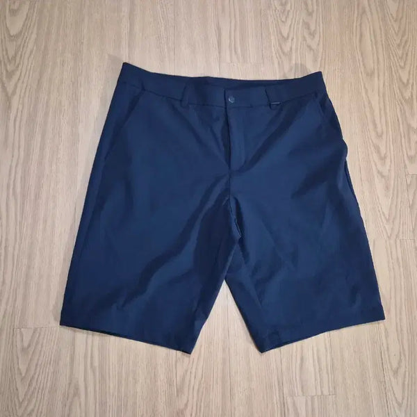 [BUNJANG] Fila Golf Men's Navy Shorts (Size 34) / 휠라 골프 반바지