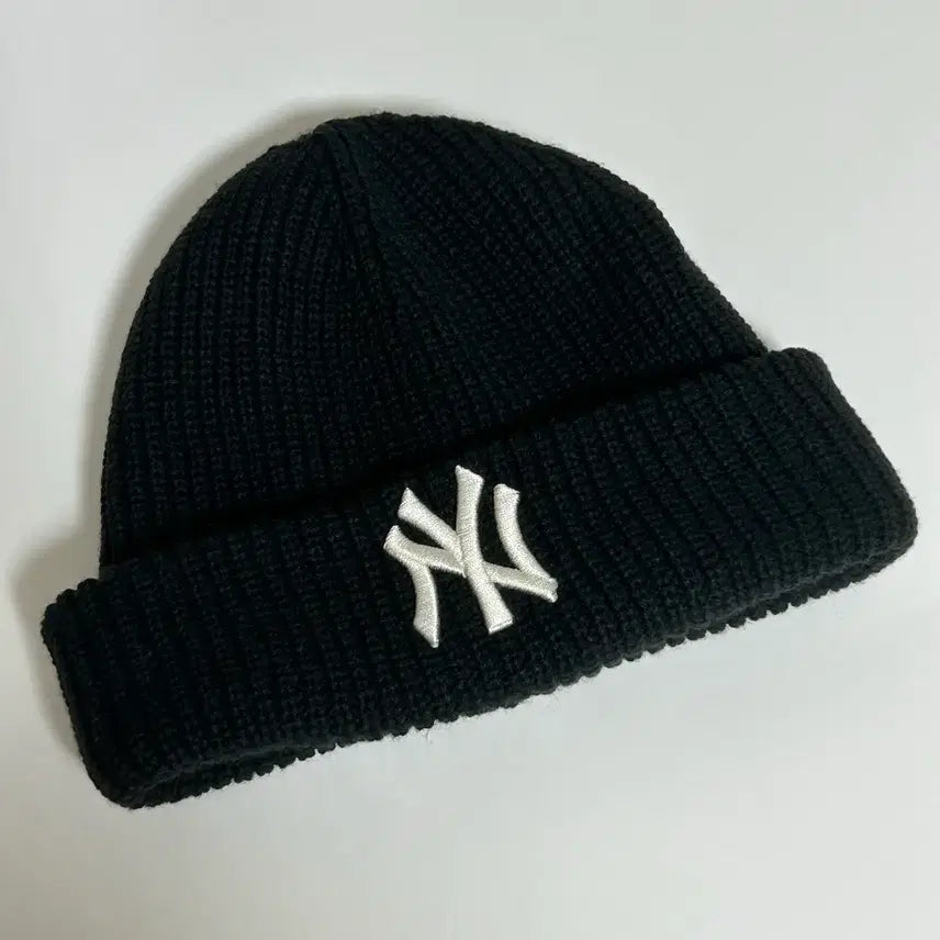 [BUNJANG] MLB New Jelly Mid Beanie NY Black / 엠엘비 Mlb 뉴 젤리 미드 비니 NY (Black)