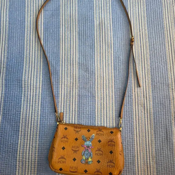 [BUNJANG] MCM Crossbody Bag / 엠씨엠 크로스백