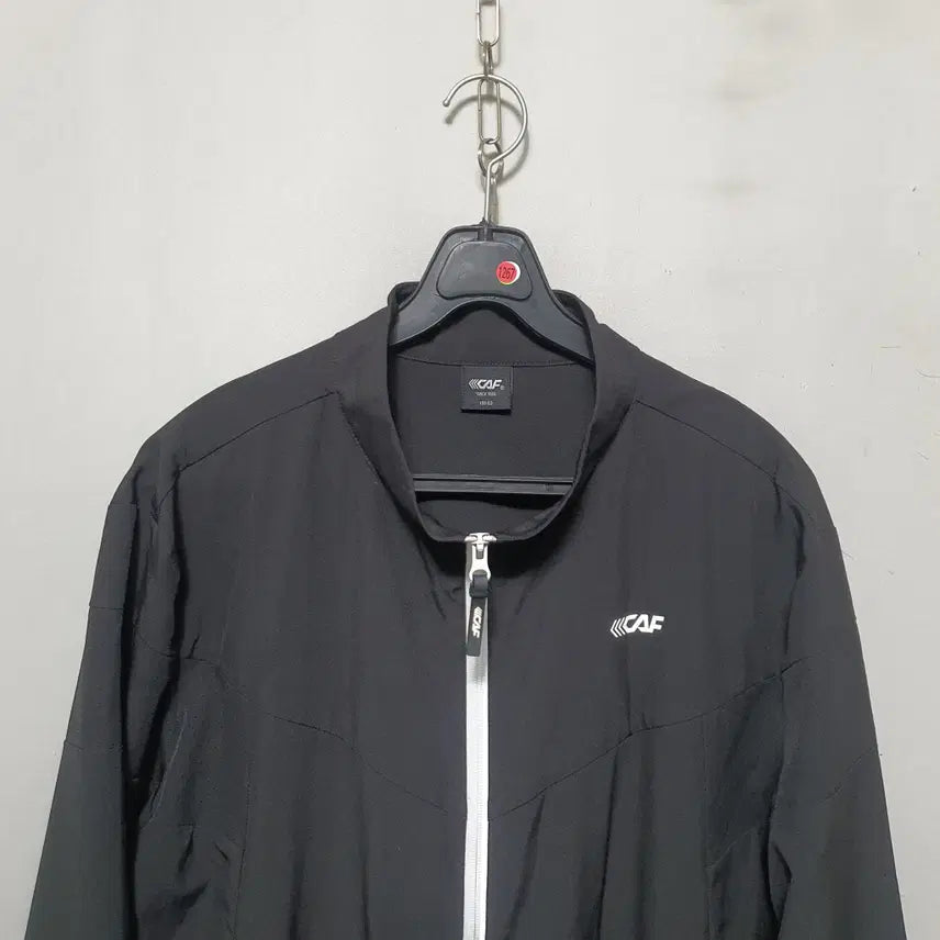 [BUNJANG] Lecaf Men's Spring/Autumn Windbreaker L (22 Model) / 1267) 르까프 남성 춘추 바람막이 L 22년식