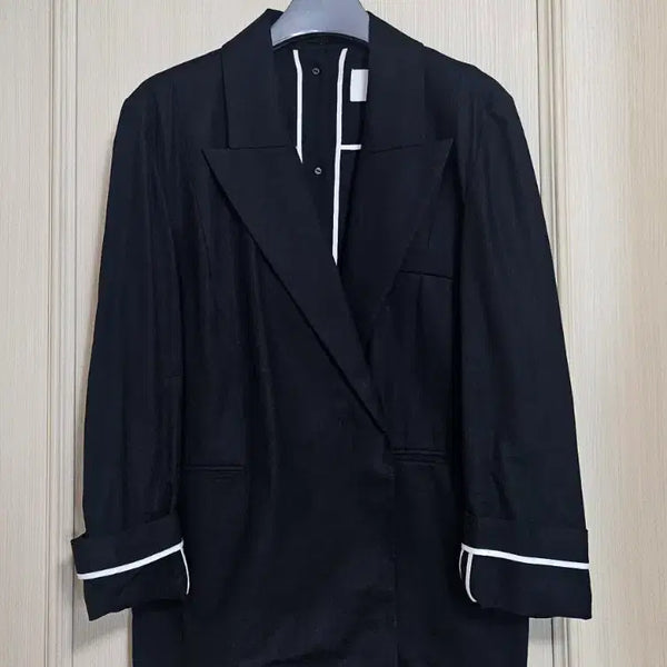 [BUNJANG] Black Color Block Line Jacket / 블랙 배색 라인 자켓