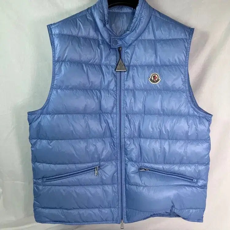 [BUNJANG] Moncler GUI Padded Vest Sky Blue Size 5 / 몽클레어 구이 패딩 베스트 K10911A1070053029702