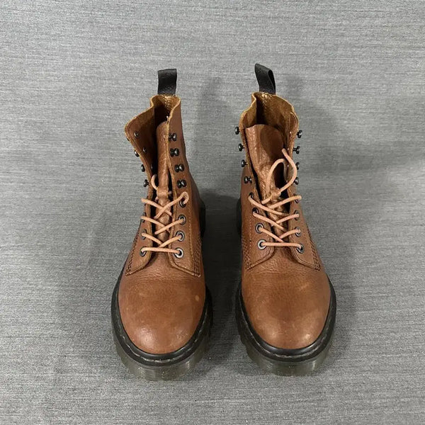 [BUNJANG] Dr. Martens Hadley 8-Hole Boots / 닥터마틴 해들리 8홀 부츠/여성(230mm)/s2170
