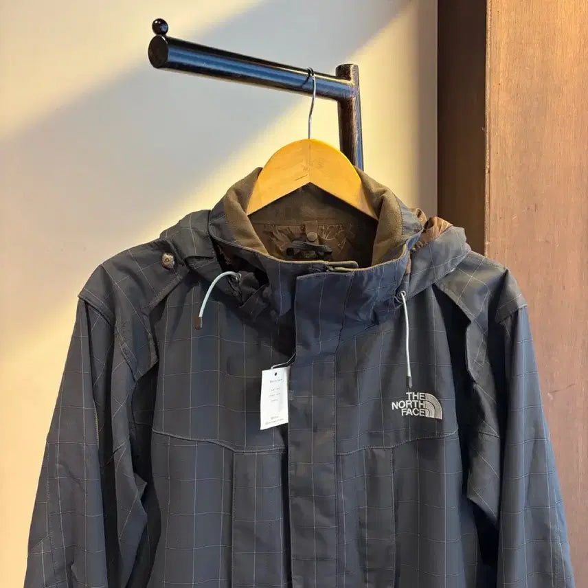 [BUNJANG] The North Face Cryptic Hyvent Jacket / 17783 - 노스페이스 크립틱 하이벤트 자켓