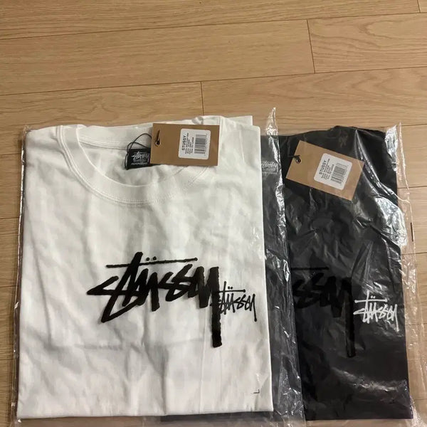 [BUNJANG] Stussy Short Sleeve T-Shirt Black/White / 스투시 반팔티 블랙/화이트