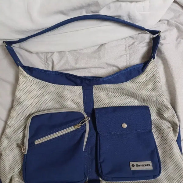 [BUNJANG] Samsonite Fabric Shoulder Bag / 샘소나이트 패브릭숄더백