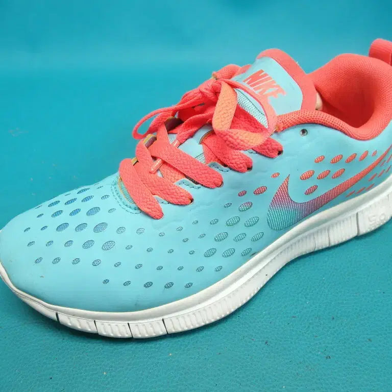 [BUNJANG] Nike Free Express 5.0 Running Shoes / 230/r2-968/나이키 프리 익스프레스 5.0 운동화 런닝화/구제특별시