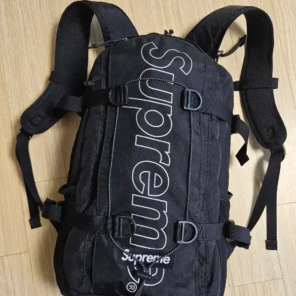 [BUNJANG] Supreme 18FW Backpack Black / [파워정품]슈프림 18FW 백팩 블랙