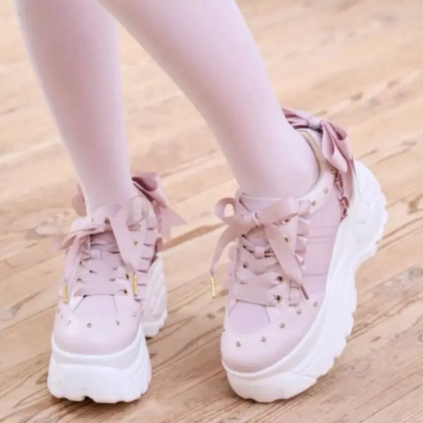 [BUNJANG] Liz Lisa Front Bijou Platform Sneakers (Pink) / 신품 리즈리사 lizlisa 프론트 비쥬 플랫폼 스니커즈 운동화 통굽 m 핑크 양산형 지뢰계 양지뢰