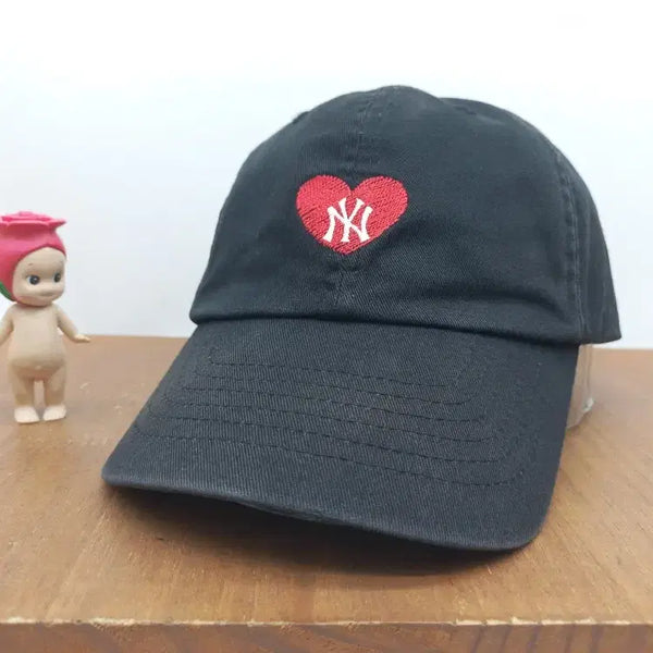[BUNJANG] MLB Heart Front Logo New York Yankees NY Unstructured Baseball Cap Black / MLB 하트 프론트 로고 뉴욕양키스 NY 언스트럭쳐 야구모자 볼캡 블랙