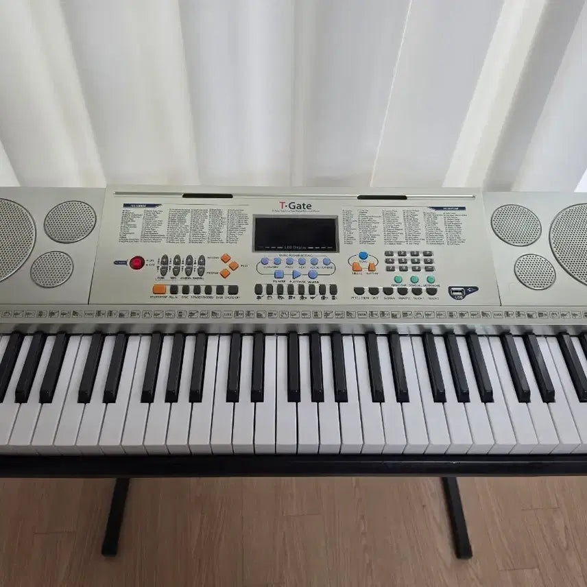 [BUNJANG] Digital Piano with Adjustable Stand and Power Adapter / 디지털피아노