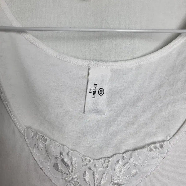 [BUNJANG] Vintage Rose Camisole Sleeveless Top / 빈티지 로즈 폐뇨아 슬리브리스 나시 탑 캐미솔