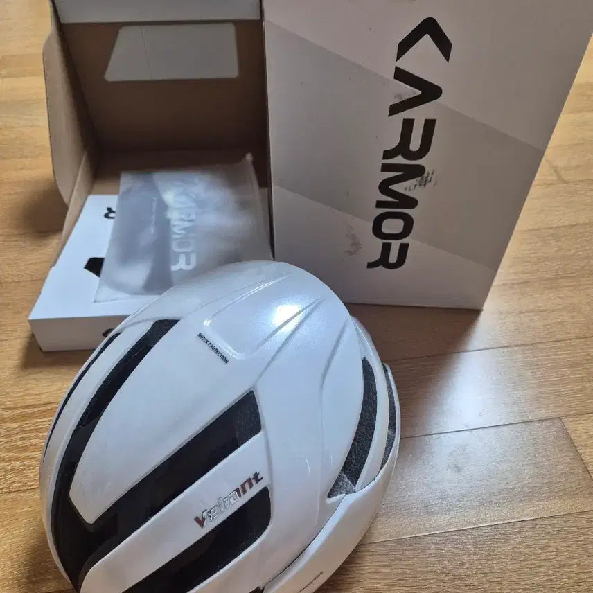 [BUNJANG] Gamakatsu Valiant Bicycle Helmet / 카머 벨리언트 자전거 헬멧