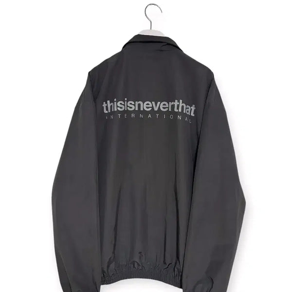 [BUNJANG] Thisisneverthat Logo Windbreaker Jacket / 디스이즈네버댓 로고 바람막이 자켓