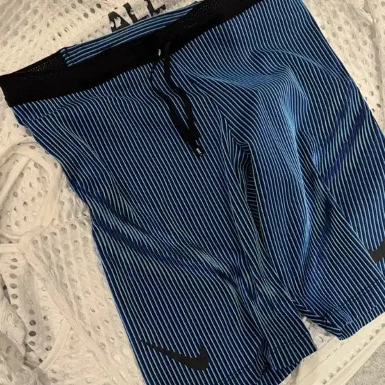 [BUNJANG] Nike Aeroswift Half Tights Blue Stripe Running Marathon / 나이키 에어로스위프트 하프 타이즈 러닝 마라톤 블루 스트라이프 m l xl