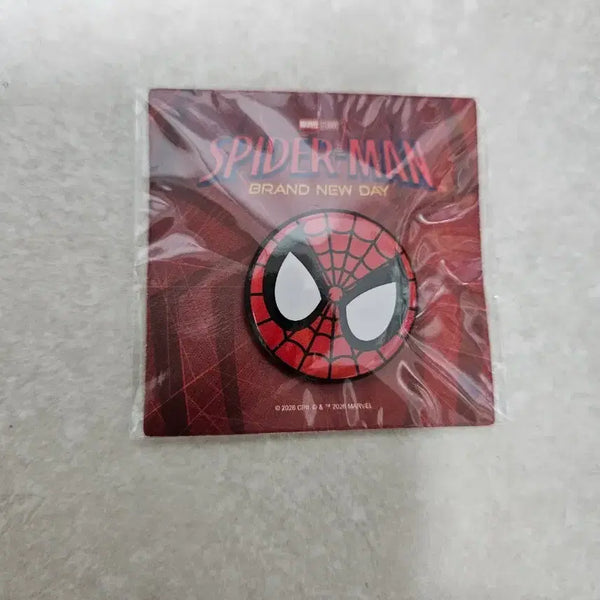 [BUNJANG] Spider-Man Brand New Day Lucky Draw Pin Badge / 스파이더맨 브랜드 뉴데이 극장특전 핀뱃지 미개봉 새제품 판매합니다