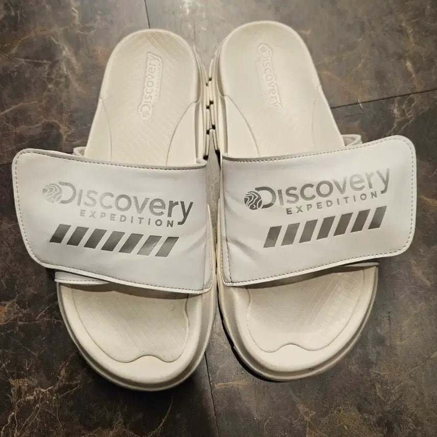 [BUNJANG] Discovery Expedition Slippers (270) / 디스커버리 슬리퍼 270 팝니다.