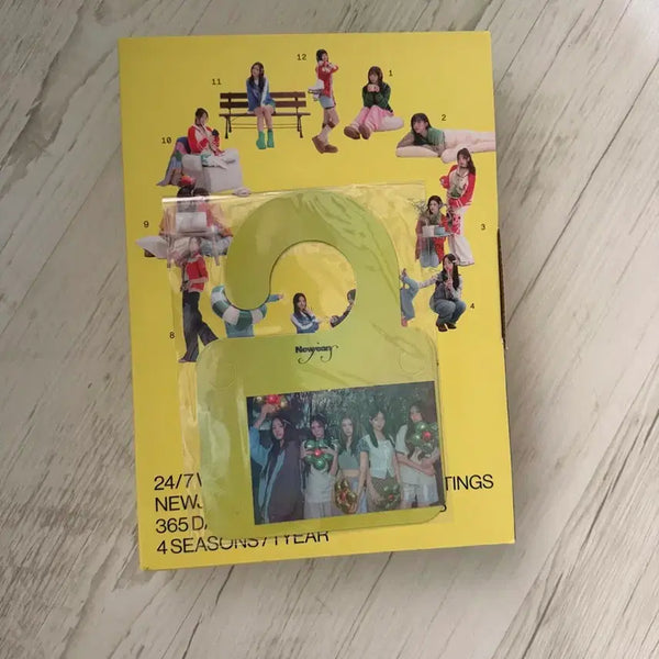 [BUNJANG] NewJeans 2024 Season's Greetings Full Set + POB QR Available / 뉴진스 24 시그 풀구성 +특전 큐알0