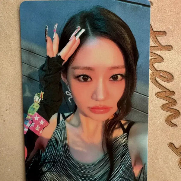 [BUNJANG] KISS OF LIFE Julie Official Photocard / 키스오브라이프 KISS OF LIFE 쥴리 공방포카