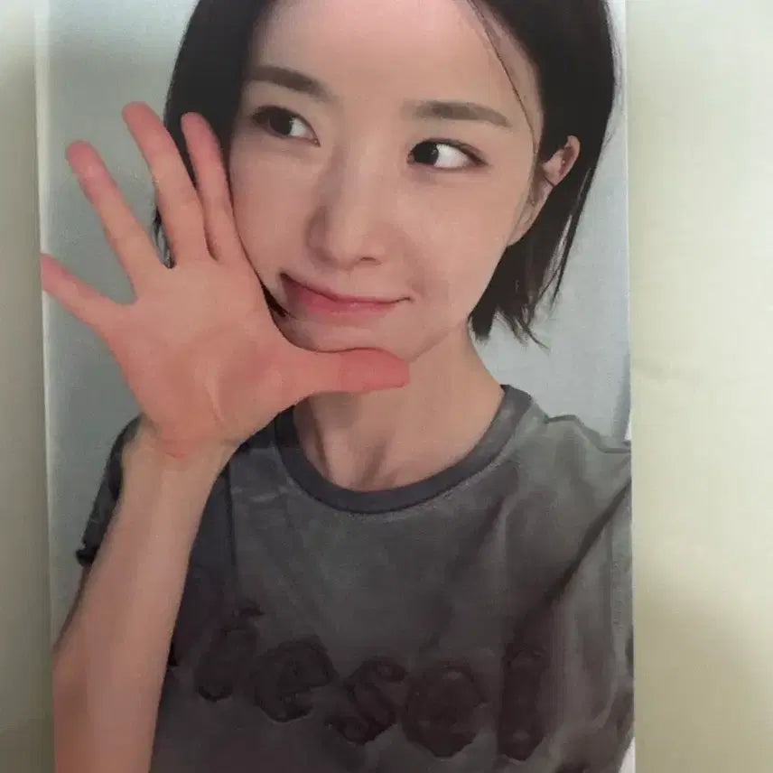 [BUNJANG] BBGIRLS Yuna Official Photocard / 브브걸 BBGIRLS 유나 공방포카