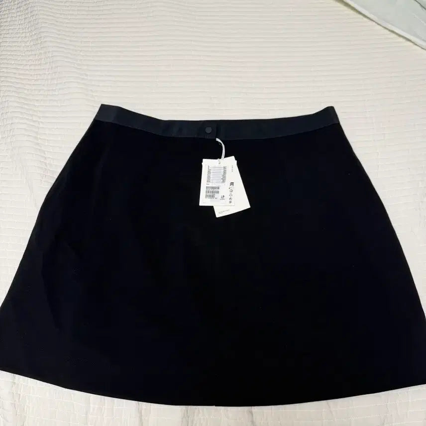 [BUNJANG] COS Black Mini Skirt (L) / COS 블랙 미니 스커트