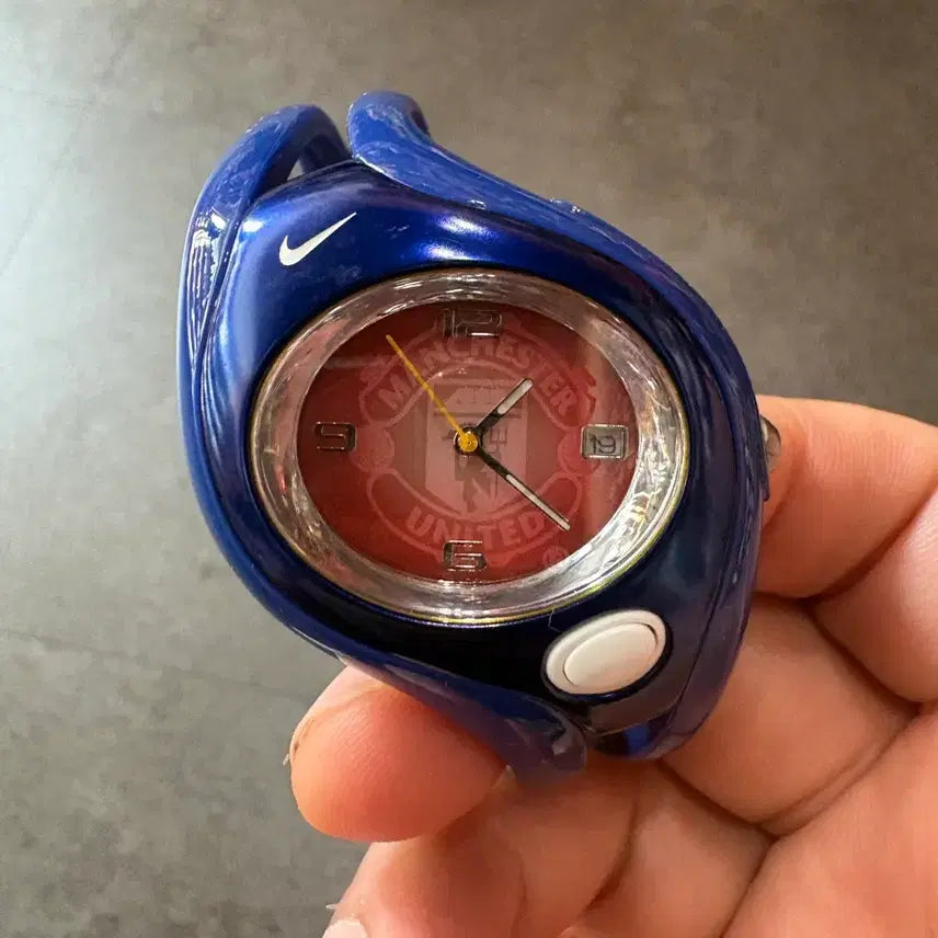 [BUNJANG] Nike Manchester United Triax Watch / 나이키 트라이엑스 맨유