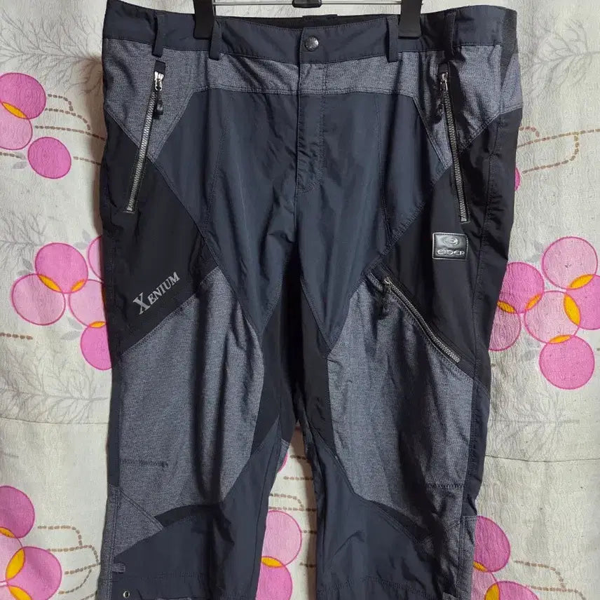 [BUNJANG] Eider XENIUM Premium 7-Inch Men's Hiking Shorts / 아이더 XENIUM 남성 프레미엄 7부바지 38
