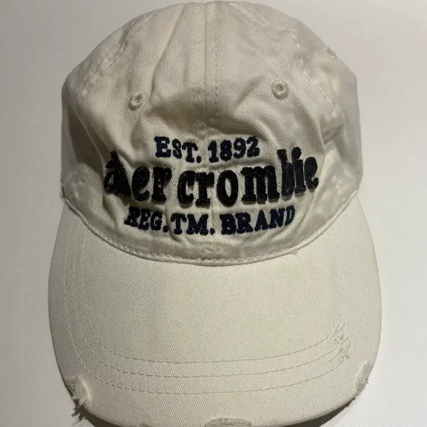 [BUNJANG] Abercrombie Vintage White Baseball Cap / Abercrombie 에버크롬비 빈티지 화이트 볼캡 정품