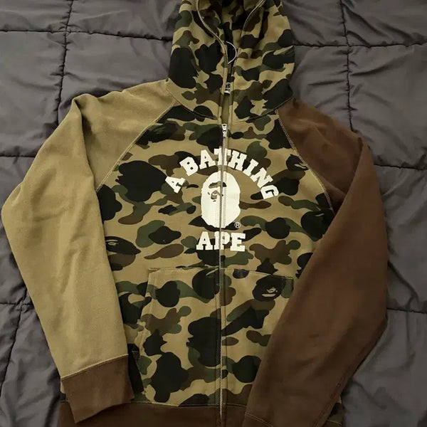 [BUNJANG] BAPE First Camo Crazy College Full Zip Hoodie / 베이프 퍼스트 카모 크레이지 컬리지 풀 후드집업