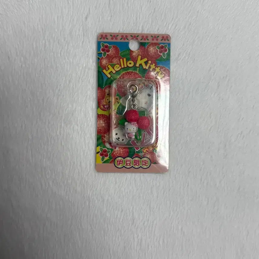 [BUNJANG] Hello Kitty Strawberry Strap / 키티 이즈 한정 산딸기 스트랩(가격 내림X)