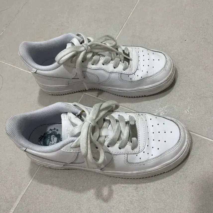 [BUNJANG] Nike Air Force 1 White Sneakers / 나이키 포스 화이트