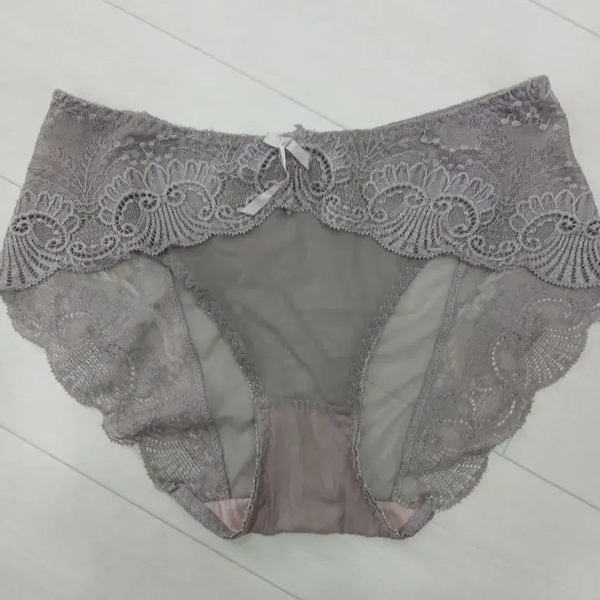 [BUNJANG] Women's Lace Detailed Underwear / 여성속옷