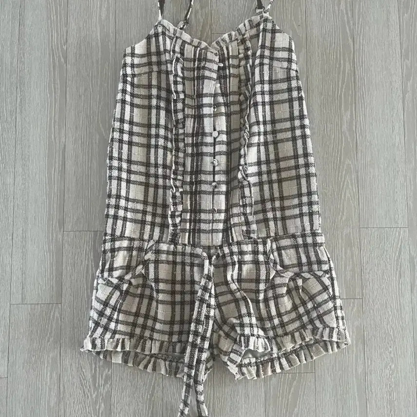 [BUNJANG] LIZ LISA Vintage Check Jumpsuit / 고전 리즈리사 라떼갸루 핀터깔 체크 점프수트 대장급빈티지