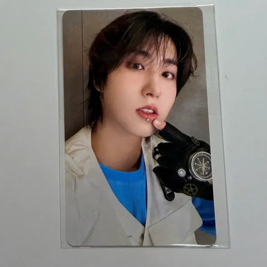 [BUNJANG] Stray Kids Han Jisung THIS & THAT Fanshop Fans Ver. Photocard (Unsealed) / 스트레이 키즈 한지성 디스앤댓 팬즈 특전 미개봉