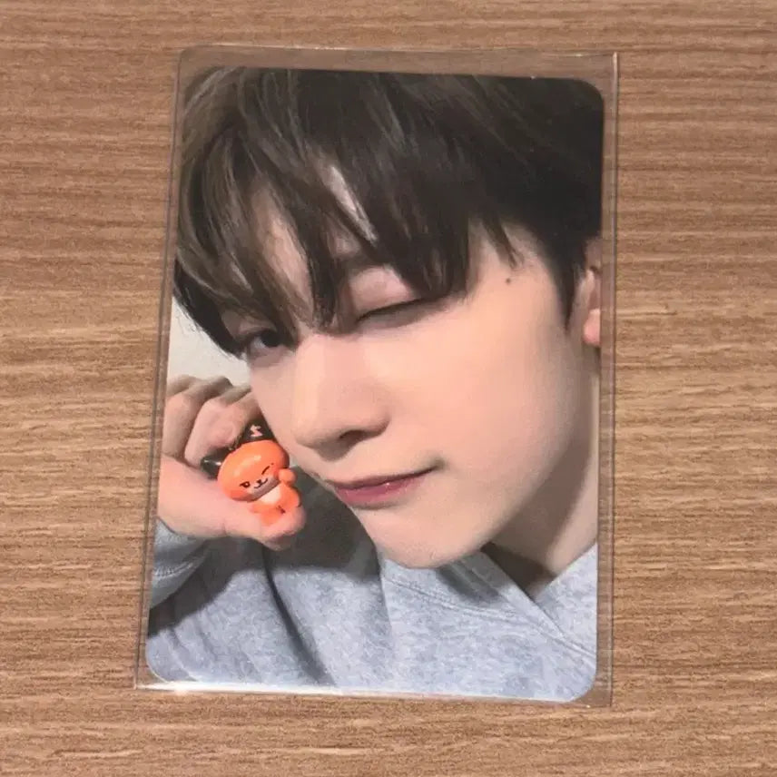 [BUNJANG] ZB1 Sung Hanbin Zeroni Photocard / 제로베이스원 석매튜 제로니 팝업 포카
