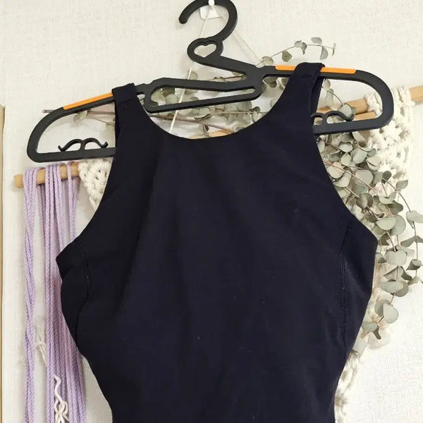 [BUNJANG] Lululemon Align High Neck Bra Top Size 4 / 룰루레몬 블랙 하이넥 브라탑 사이즈 4