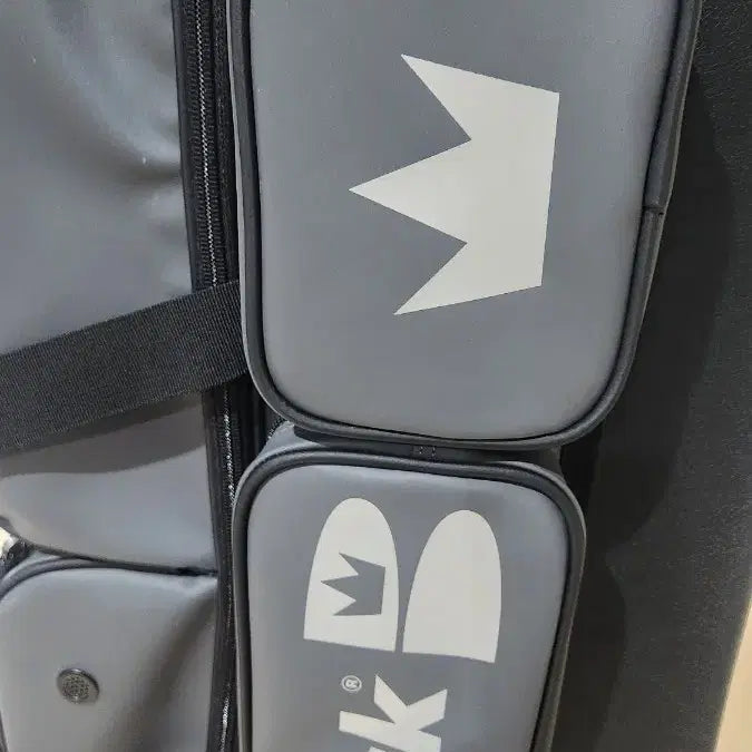 [BUNJANG] Brunswick Matte 3-Roller Bowling Bag Charcoal Grey / 브런스윅 매트 3롤러 볼링백 [차콜그레이]